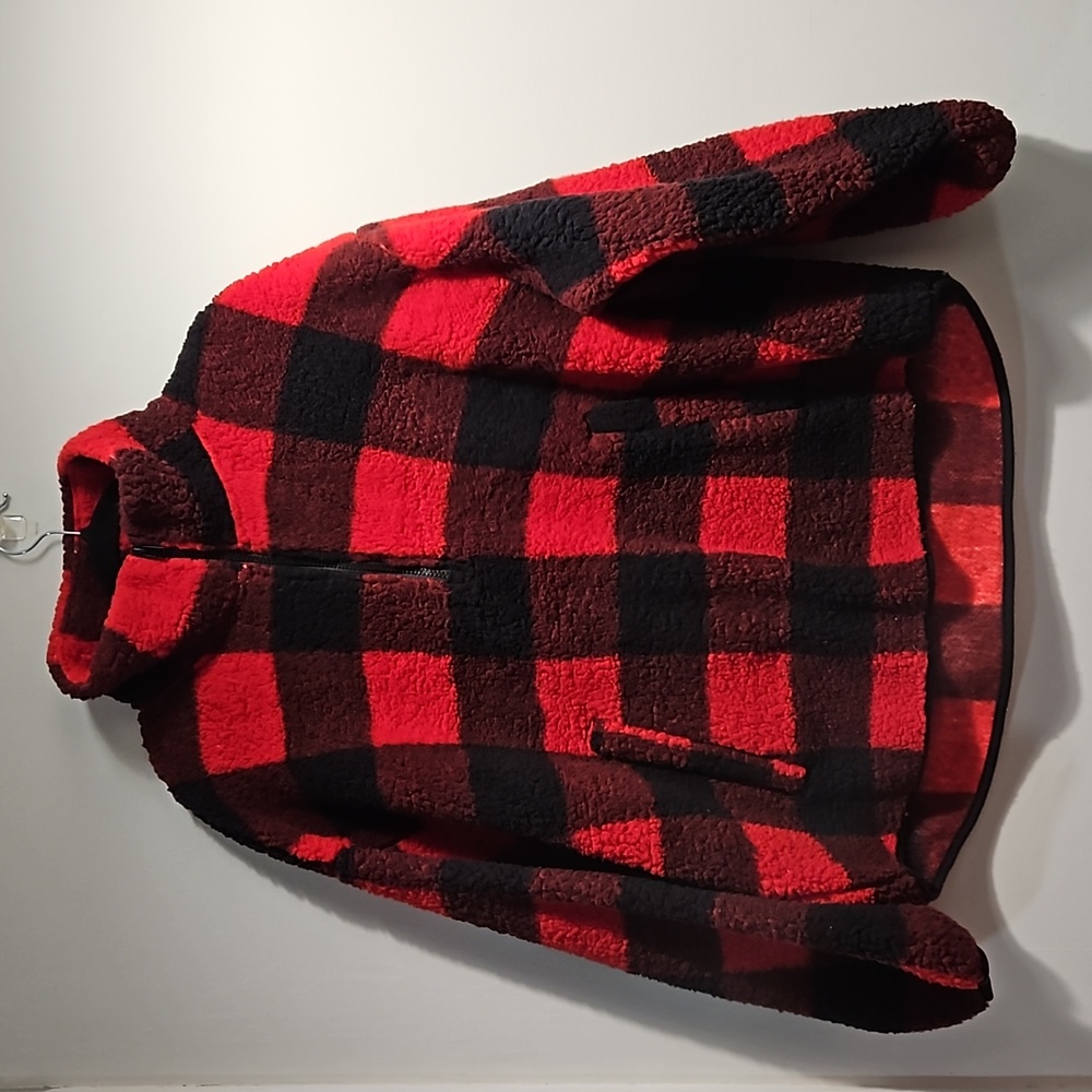 👽Old Navy Red and Black Checkered Teddy Jacket